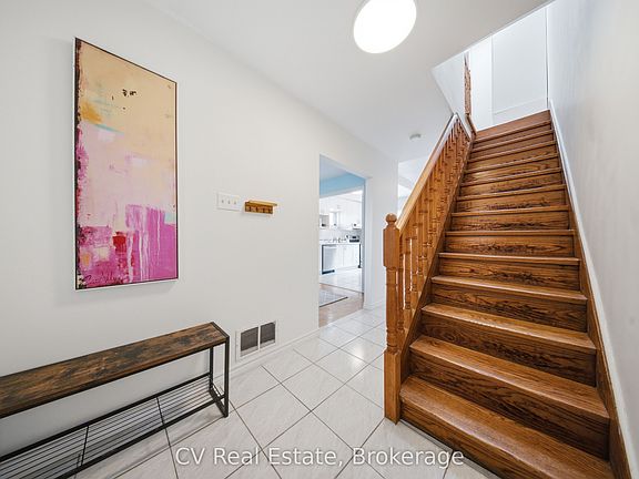 5th image of 117 Regent St