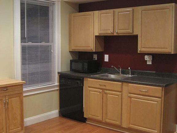 3rd image of 10 Bucknam St #2