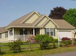 789 Ocean Ave, Wells, ME 04090
