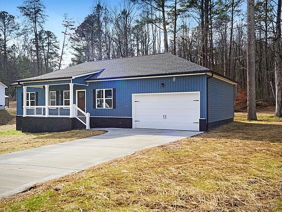 5th image of 303 Windsong Dr