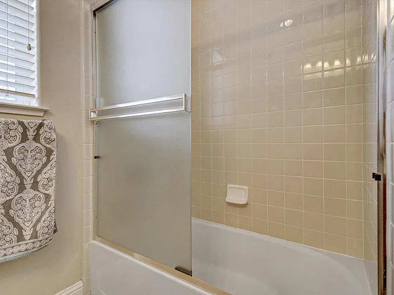 1852 Saddle Park Pl — Photo 64