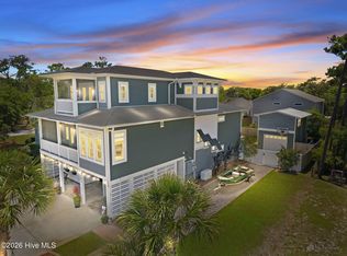 303 McGlamery St, Oak Island, NC 28465