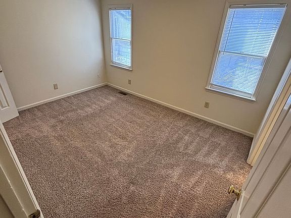 5th image of 1520 Collegeview Ave #A