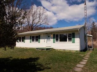 1349 Sand Run Rd, Philippi, WV 26416