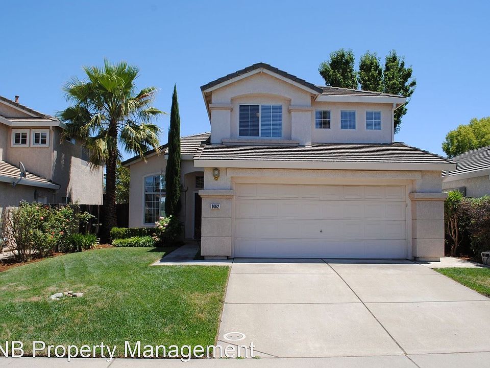 1st image of 1462 Zinnia Way