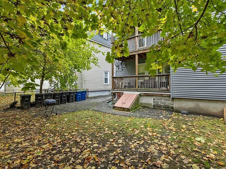 39 Bradley St #2 — Photo 14