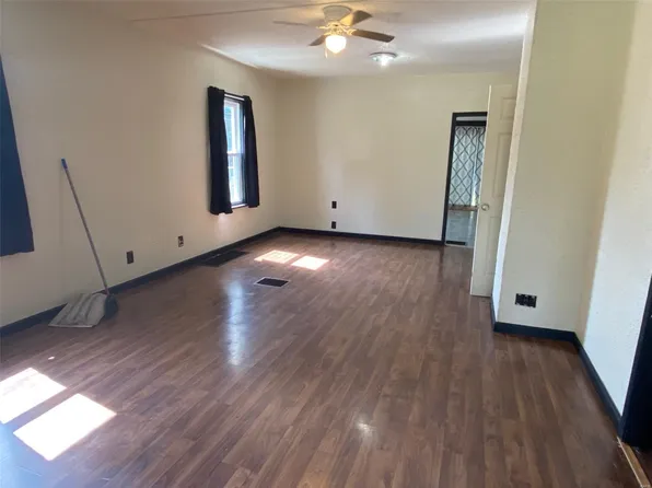 145 Voight Pl, Granite City, IL 62040