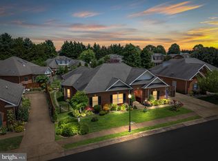 248 Carriage Chase Cir, Warrenton, VA 20186