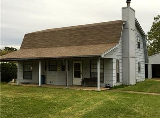 5670 Rendon Estates Rd, Mansfield, TX 76063