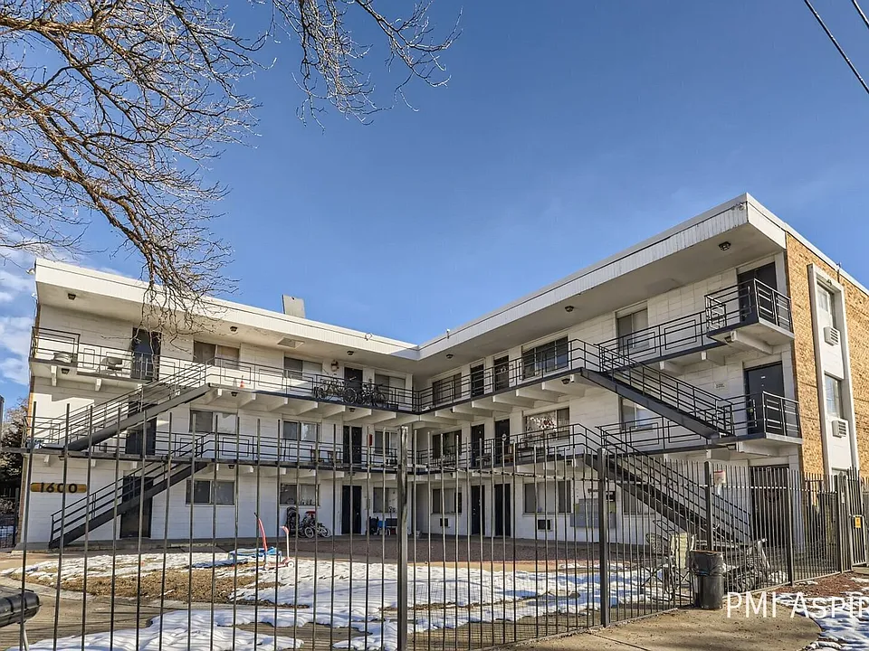 1600 Geneva St #101