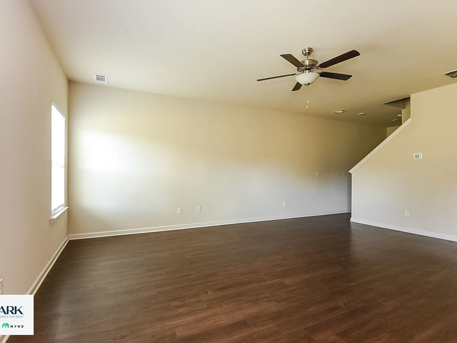 5 bed, 2.5 bath, 2619 sqft, $2,209 — Photo 2