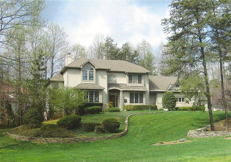 1st image of 3202 Upper Wynnewood Pl