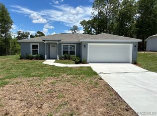 9425 N Pineview Way, Citrus Springs, FL 34434