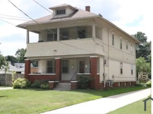 4129 Harris St, Toledo, OH 43613