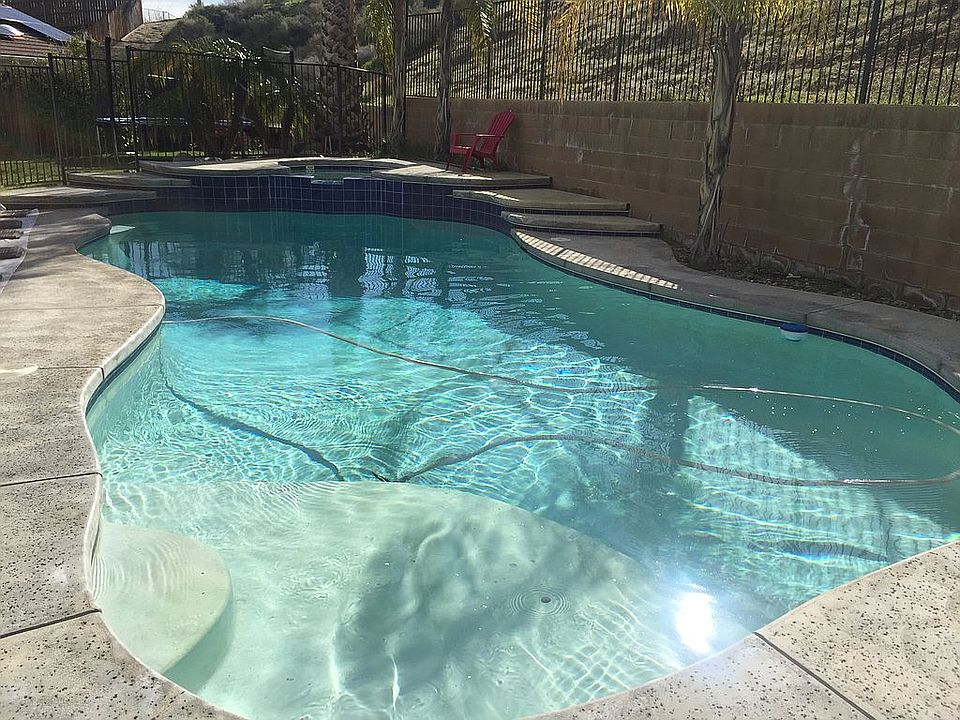 2nd image of 470 Quail Ct