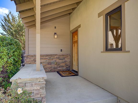 3rd image of 2303 Sanderling Ct