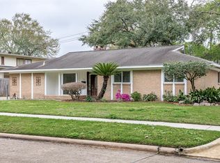 315 Whitecap Dr, Seabrook, TX 77586