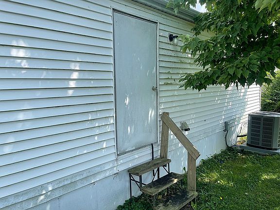 5th image of 169 Bradbury Pointe Dr