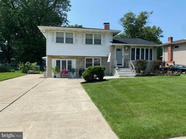 21 Timber Dr, Barrington, NJ 08007