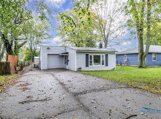 5530 Harvest Ln, Toledo, OH 43623