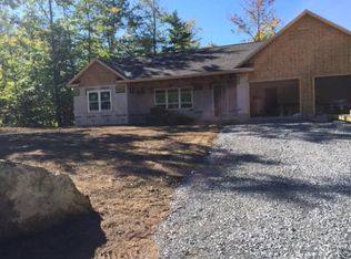 6 Baker Rd, Morrisonville, NY 12962