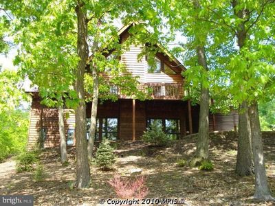10101 Country Club Rd, Cumberland, MD, 21502