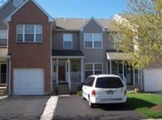 176 Queensbury Pl, Doylestown, PA 18901