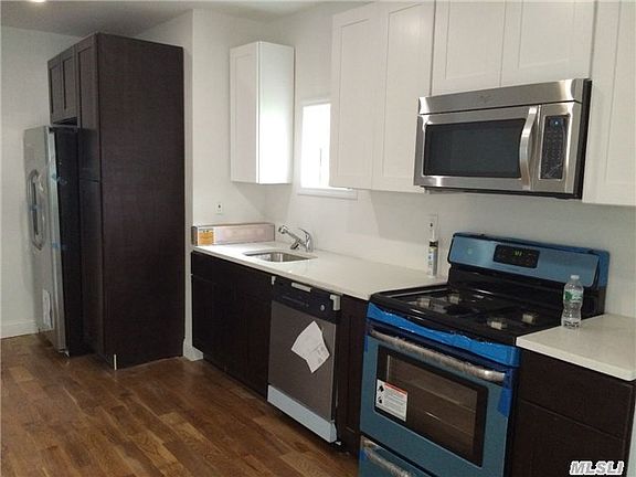 3rd image of 181 34 144th Ave
