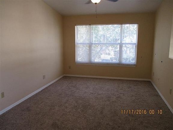 2nd image of 13201 Harbour Vista Cir