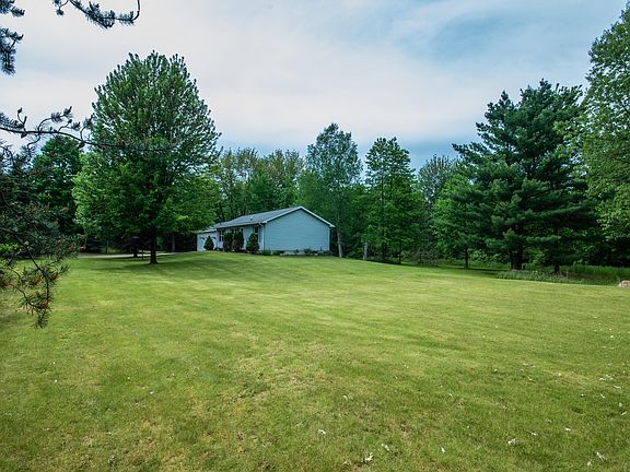 5th image of 12270 Long Lake Dr NW