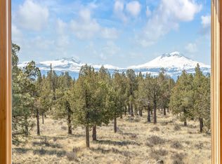 17920 Mountain View Rd, Sisters, OR 97759