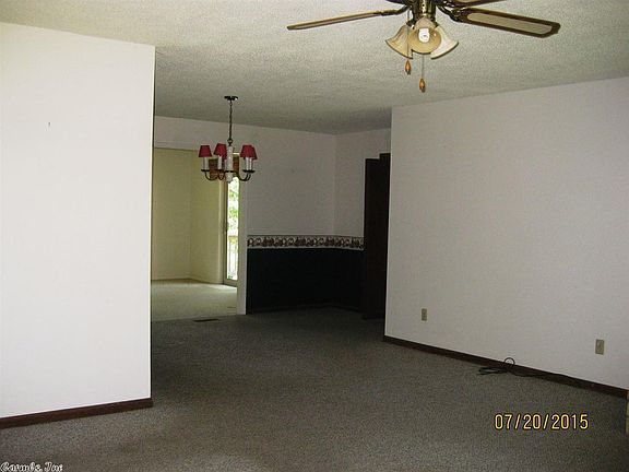 5th image of 411 N Bend Dr