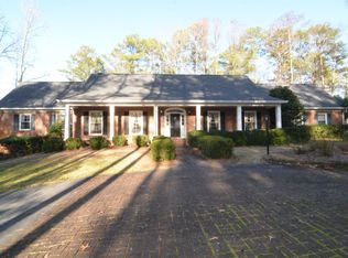 2214 Cornwallis Ave, Camden, SC 29020
