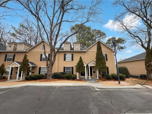 806 Brighton Point, Sandy Springs, GA 30328