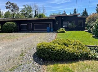 9112 218th St SW, Edmonds, WA 98026