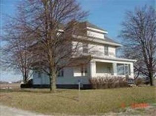 760 County Road 2800 E, El Paso, IL