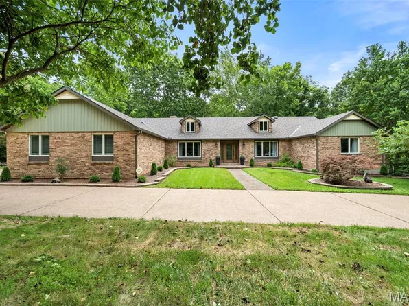 4352 Rock Island Rd, Arnold, MO 63010