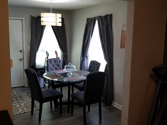 5th image of 2763 Woodland Ave