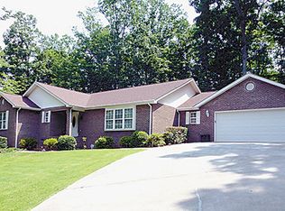 405 Cline Rd, Dandridge, TN 37725