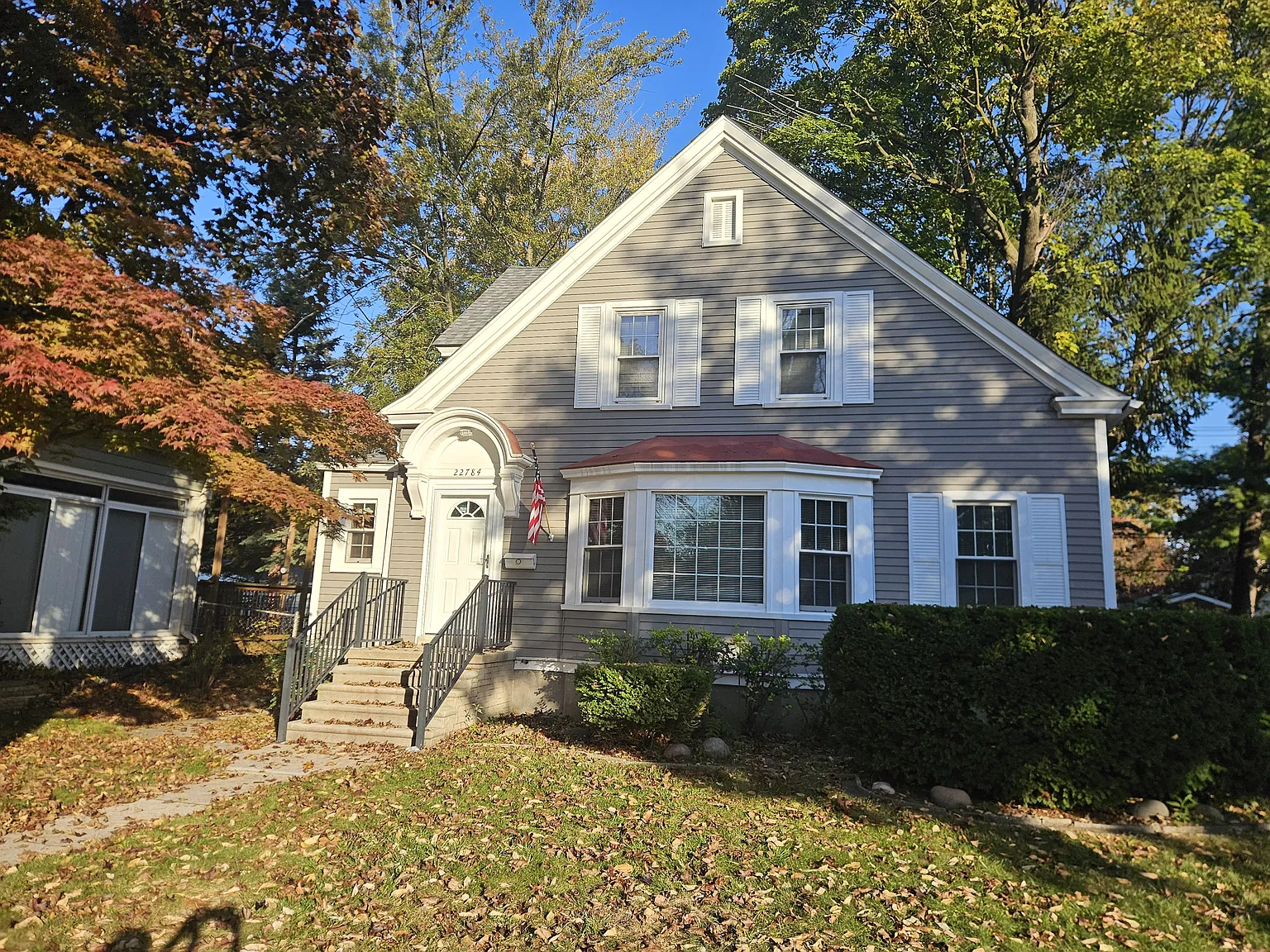 3 bed, 1.5 bath, 1780 sqft, $2,100 — Photo 2