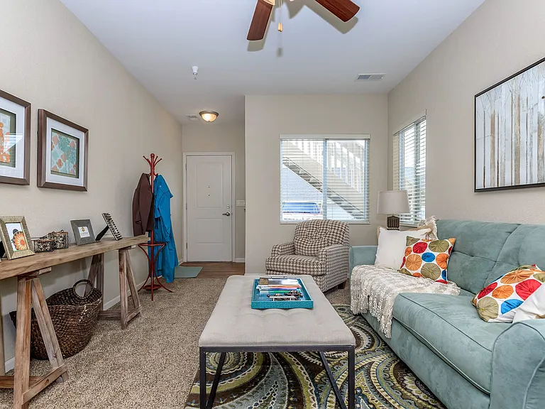 SunSTONE at MarketPlace Apartments — Photo 8