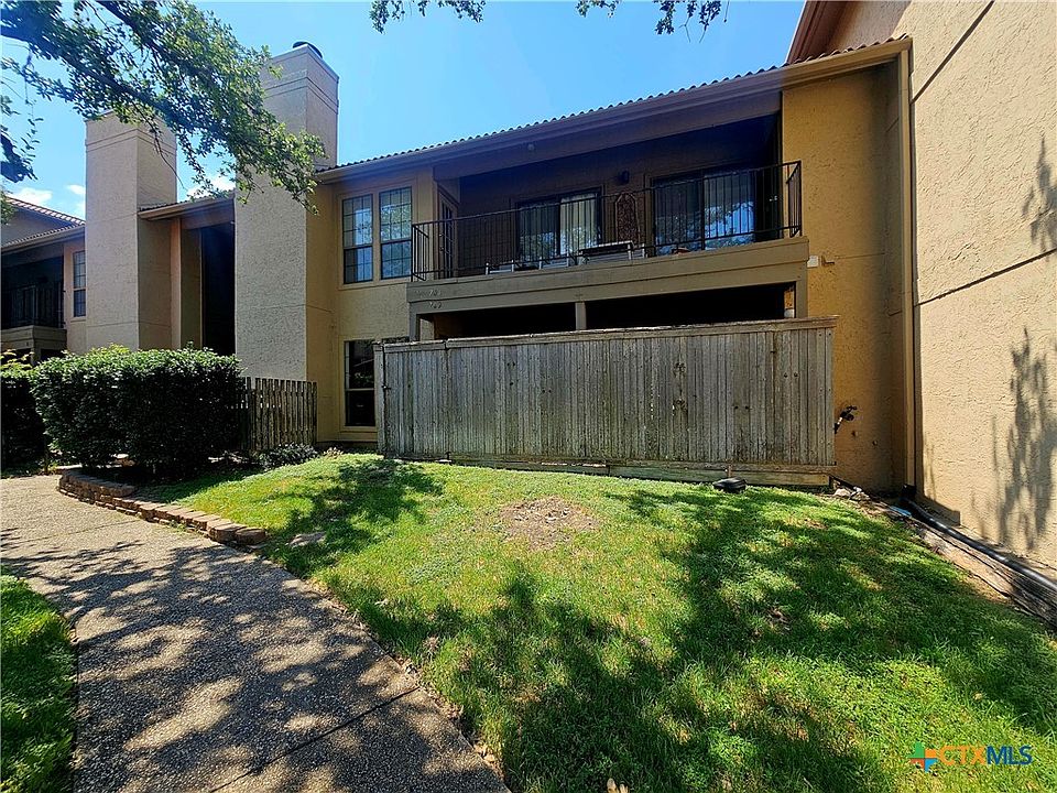 1st image of 1202 Thorpe Ln APT 703