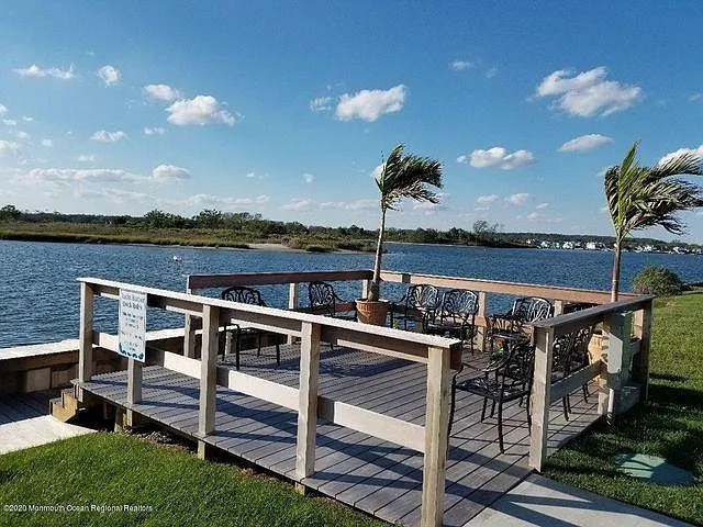 Communal space to enjoy the river.