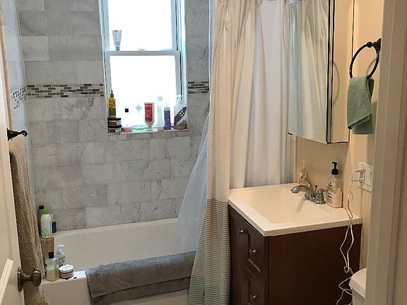 5th image of 33 Dix St #1A