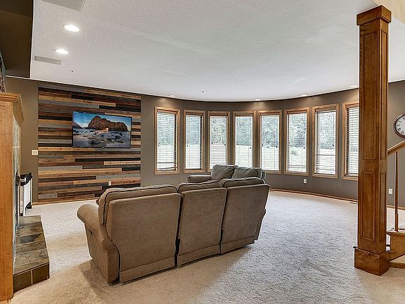 5th image of 975 Osprey Blvd