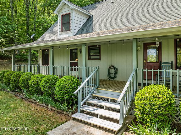 5th image of 1043 Reagan Springs Rd