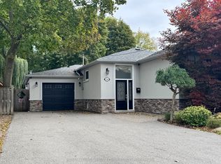 36 Johnson Rd, Aurora, ON L4G 2A2