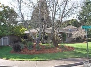2598 Rim Rock Way, Santa Rosa, CA 95404