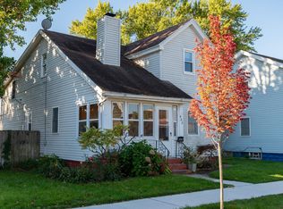 403 W 7th St, Mishawaka, IN 46544