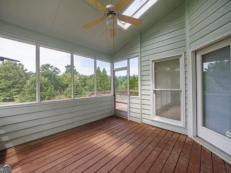 5795 Dovnick Dr — Photo 73